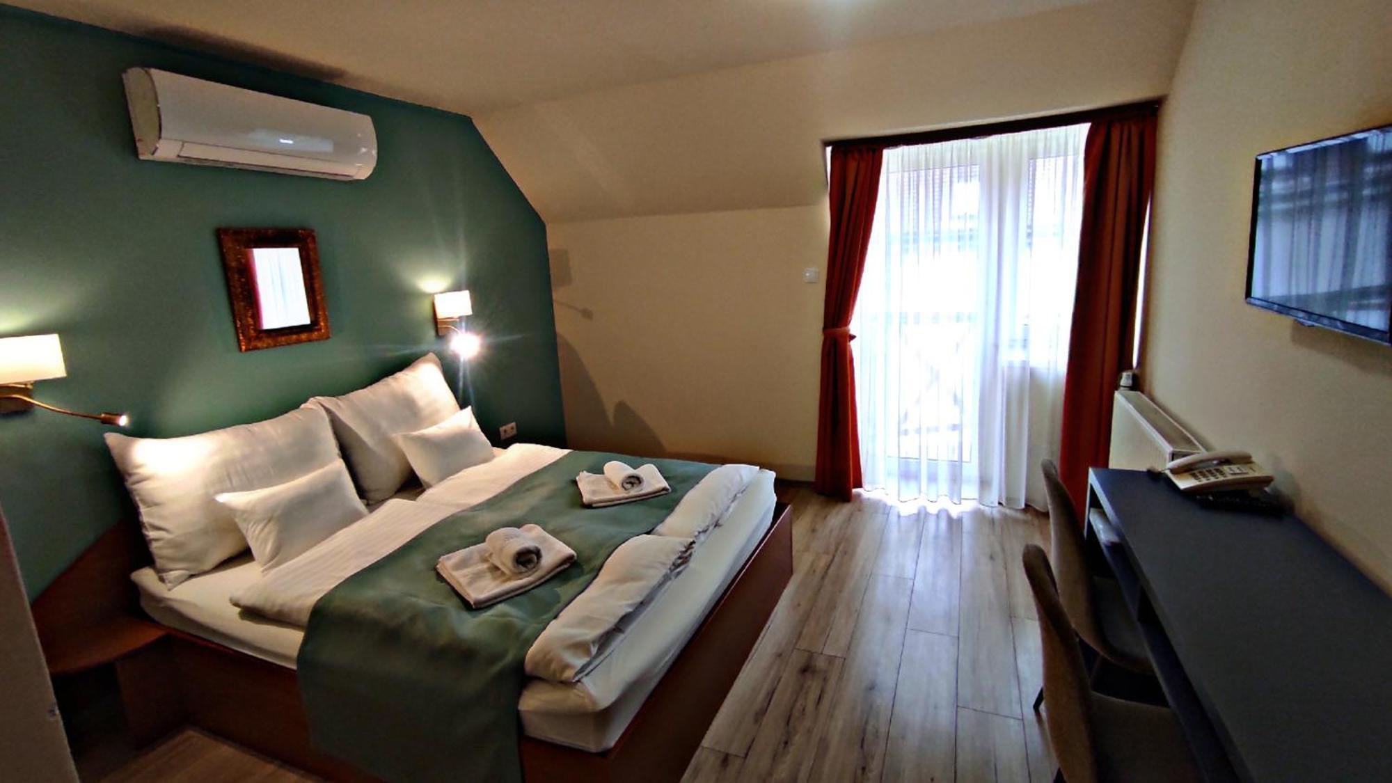 Atrium Hotel Harkany Ngoại thất bức ảnh