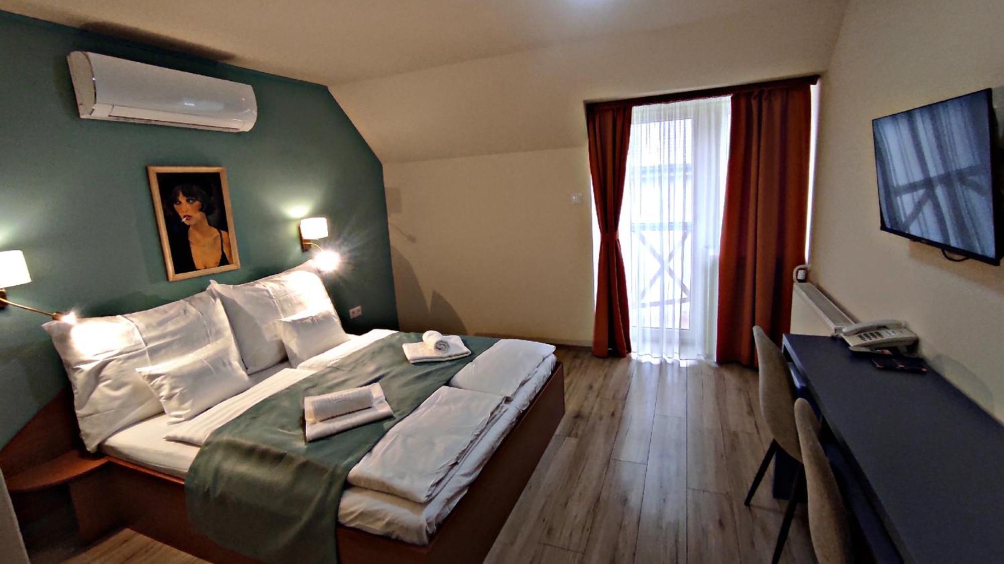 Atrium Hotel Harkany Ngoại thất bức ảnh